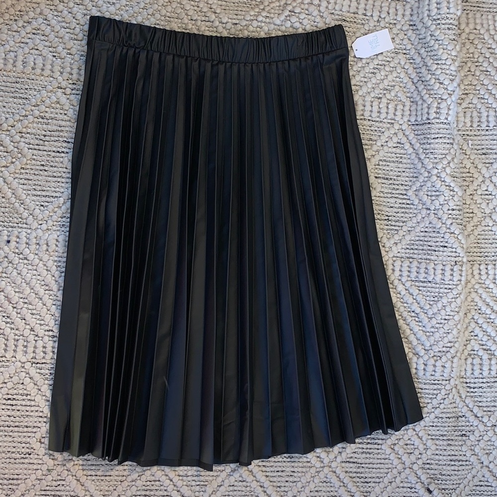 Leather pleated midi skirt
